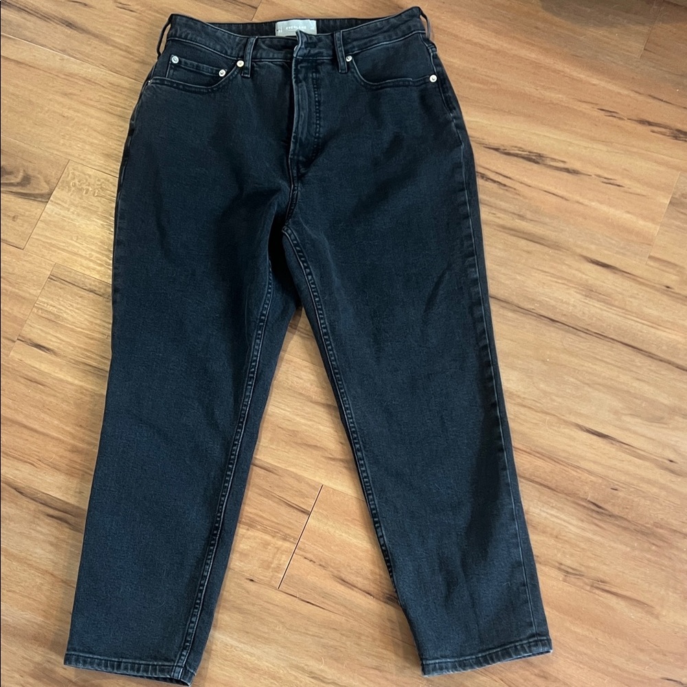 Everlane Charcoal Curvy Cheeky Jeans